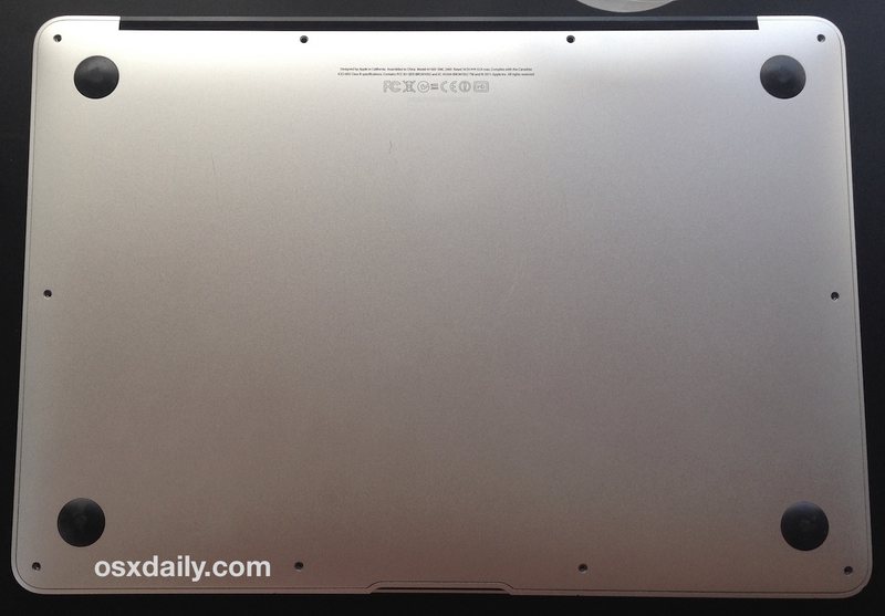 MacBook Air 关闭并安装了新的 SSD