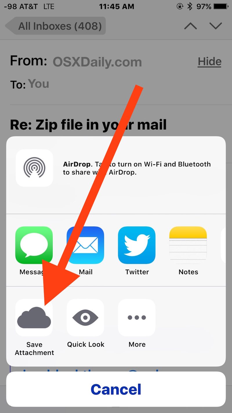 选择“保存附件”以保存电子邮件附件从 iOS 邮件应用程序到 iCloud Drive