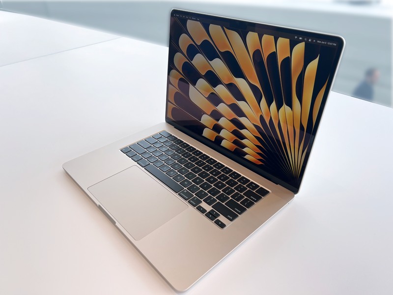Apple 15 英寸 MacBook Air (M2 , 256 GB, 2023)