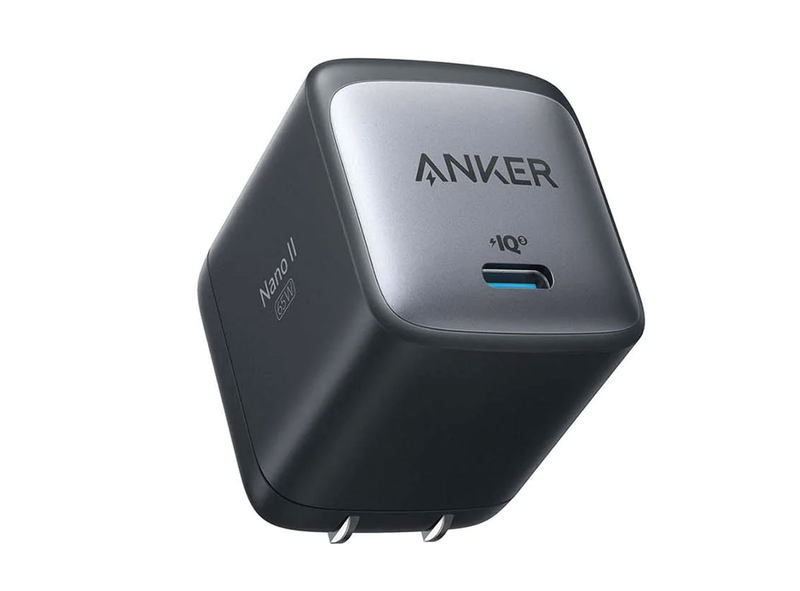 便携式电源适配器：Anker 713 Nano II 45W充电器