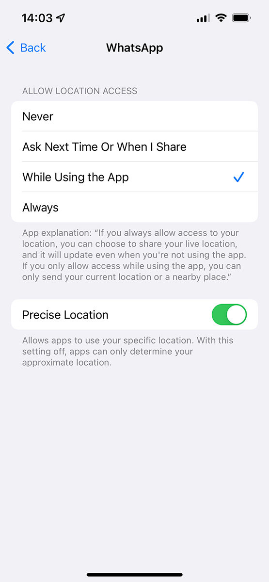 iOS 15 中 WhatsApp 的位置访问设置