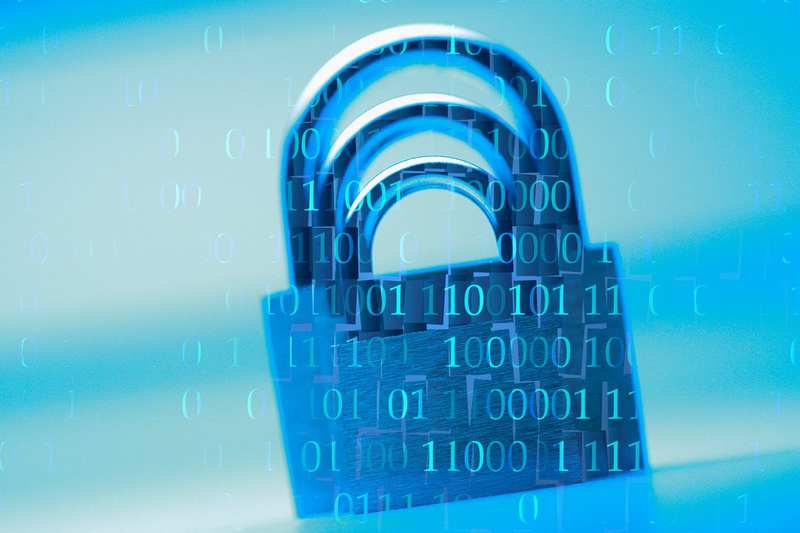 二进制网络攻击网络安全黑客保护