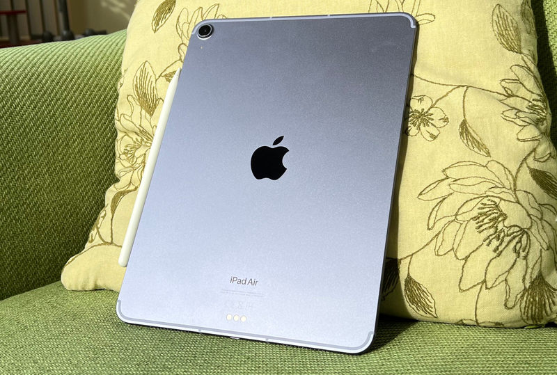 iPad Air (2022) 评测：紫色选项