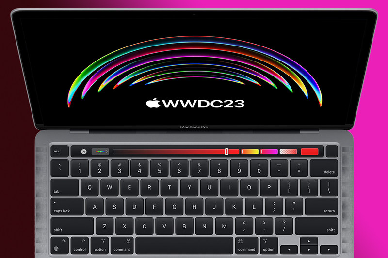 带有 WWDC 徽标的 MacBook Pro